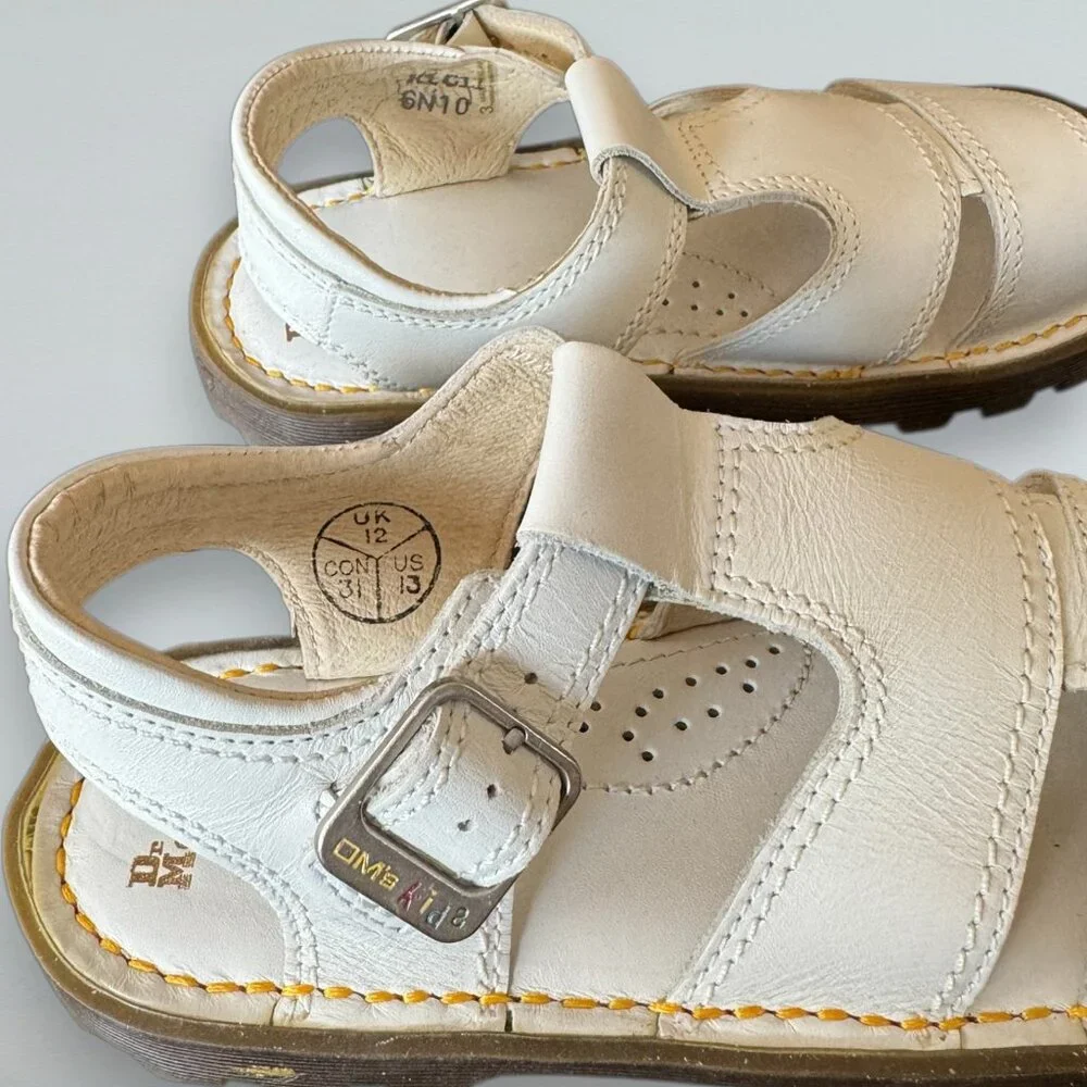 Dr Martens BRAND NEW‎ Children's kids White T Strap Sandal Sz 13/31 Vintage 90's